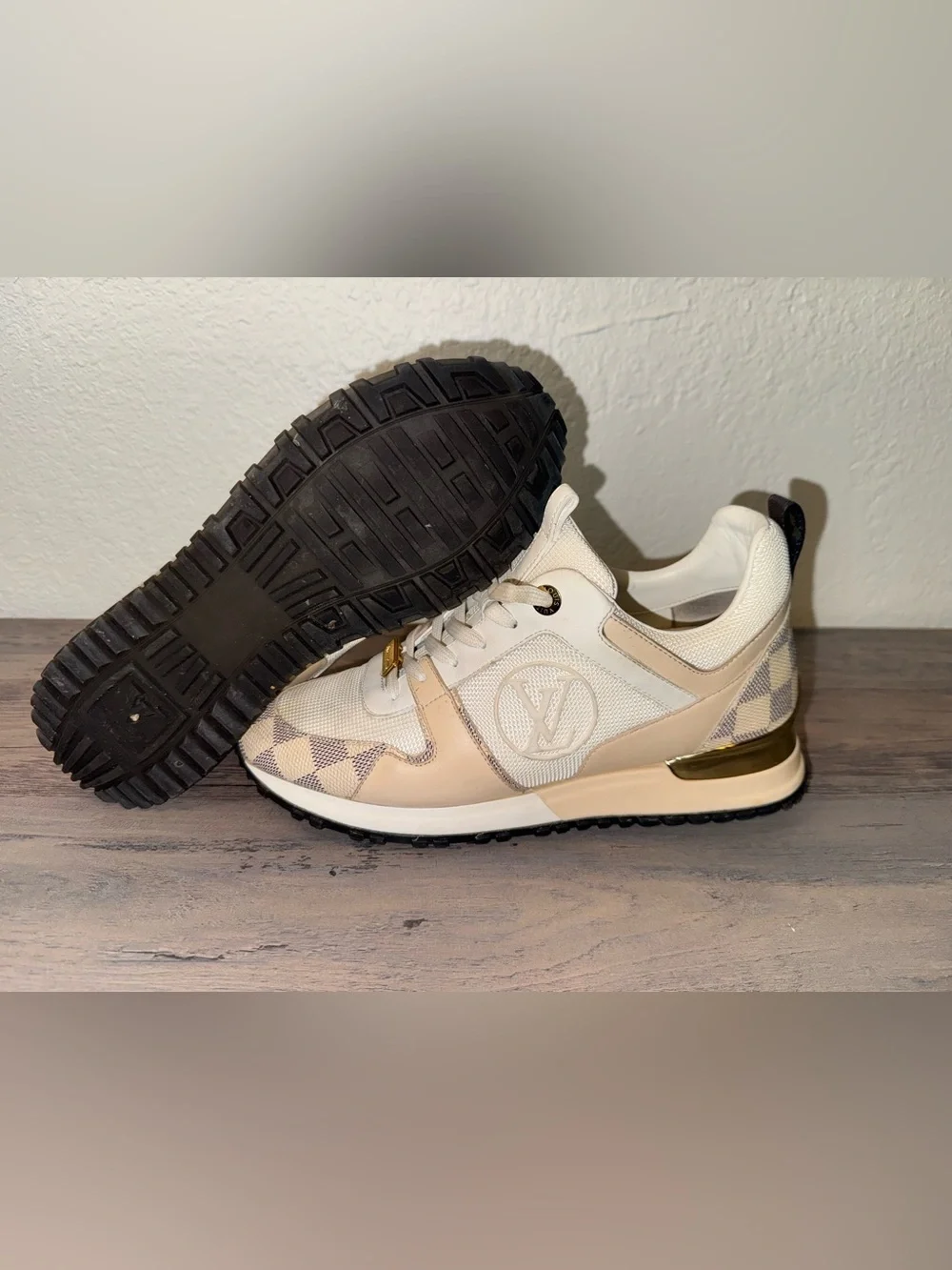 Louis Vuitton stylish louis